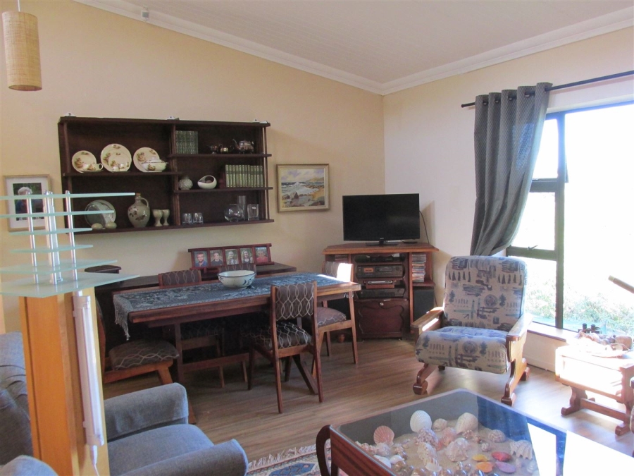 2 Bedroom Property for Sale in Stilbaai Wes Western Cape